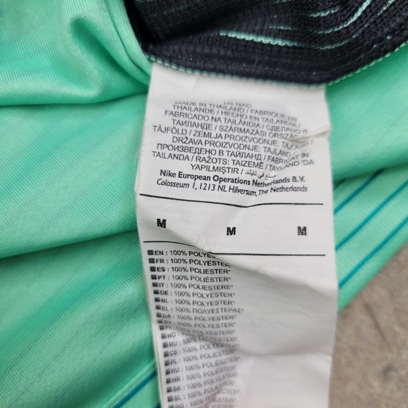 Nike FC Barcelona Soccer Teal Jersey 2016-17 Third Kit Shirt Jersey Womens M - Picture 10 of 14